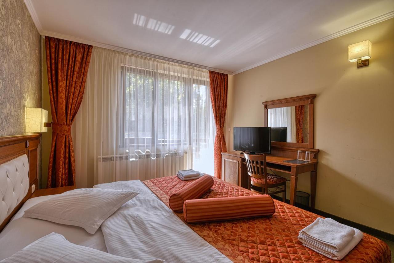 Edelweiss 3*